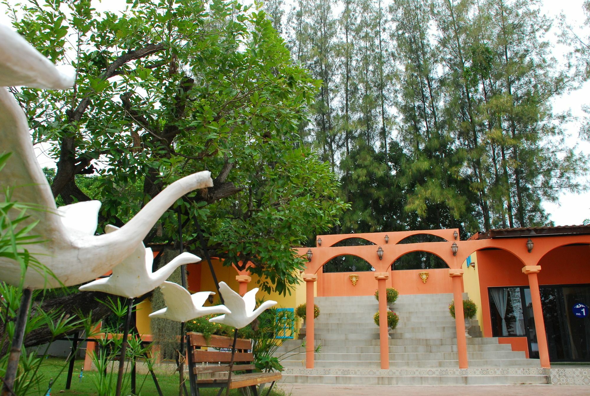 Phutara Accomodation Cha-Am Ngoại thất bức ảnh